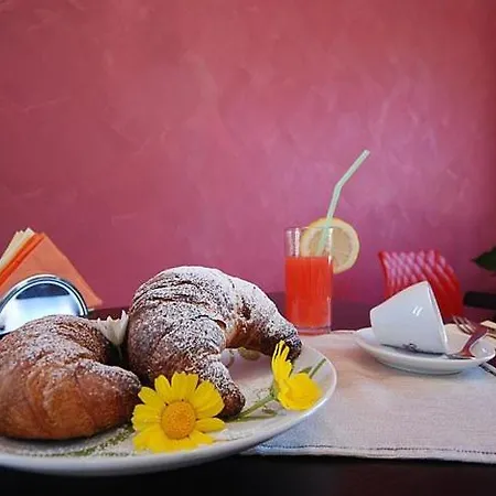 La Chiocciola 2 Bed & Breakfast Castelluzzo